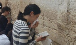 娱乐吃瓜君被喊了吗,揭秘网络热词背后的故事