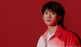 侃侃娱乐吃瓜,揭秘娱乐圈吃瓜背后的真相与内幕