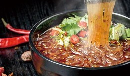 网红酸辣粉爆料视频大全,美味背后的制作秘籍